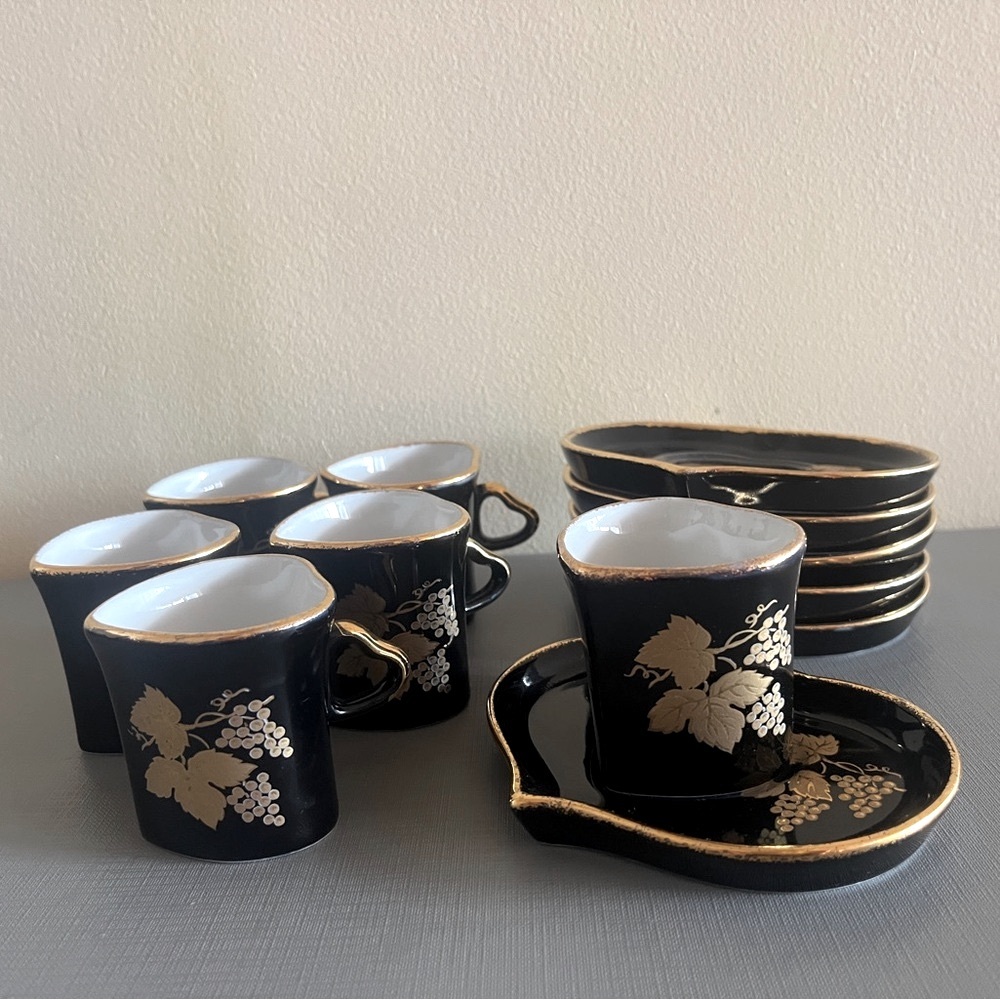 Heart Shape Miniature Elegant Black and Gold Tea Set of 6. Imported in 1998